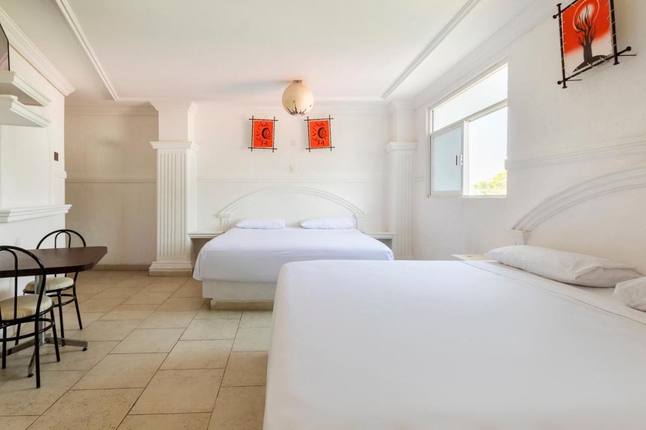 Capital O Hotel Partidor Del Sol โออาเตเปก ภายนอก รูปภาพ